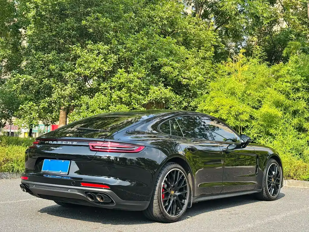 Porsche Panamera — миниатюра 9
