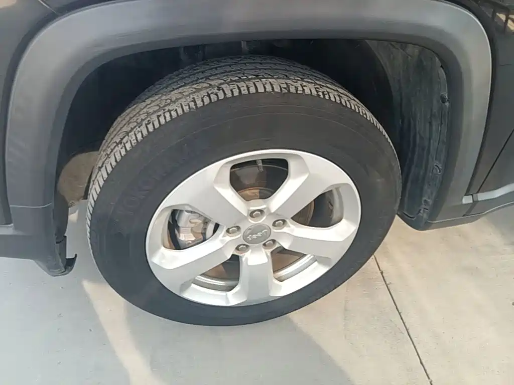 Jeep Compass — миниатюра 23