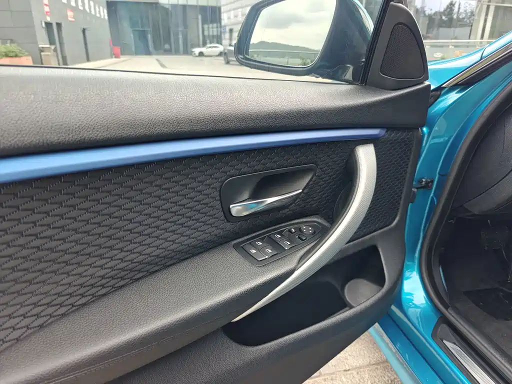 BMW 4 Series — миниатюра 5