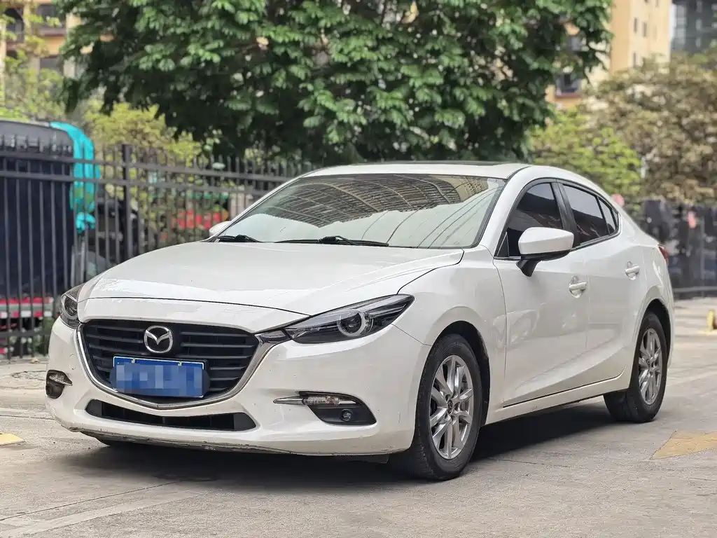 Mazda 3 Axela 2019