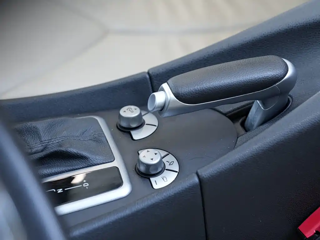 Mercedes-Benz SLK-Class — миниатюра 22