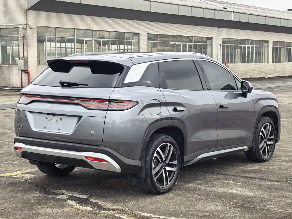 BYD L DM-i — миниатюра 4