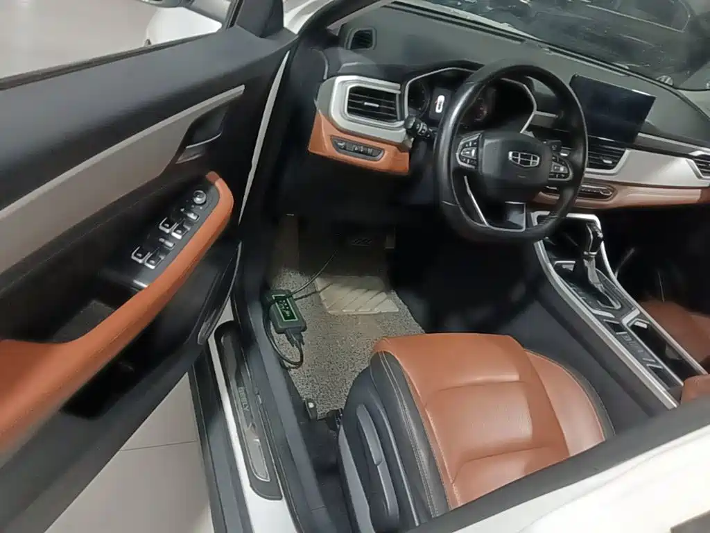 Geely Vision X6 — миниатюра 16