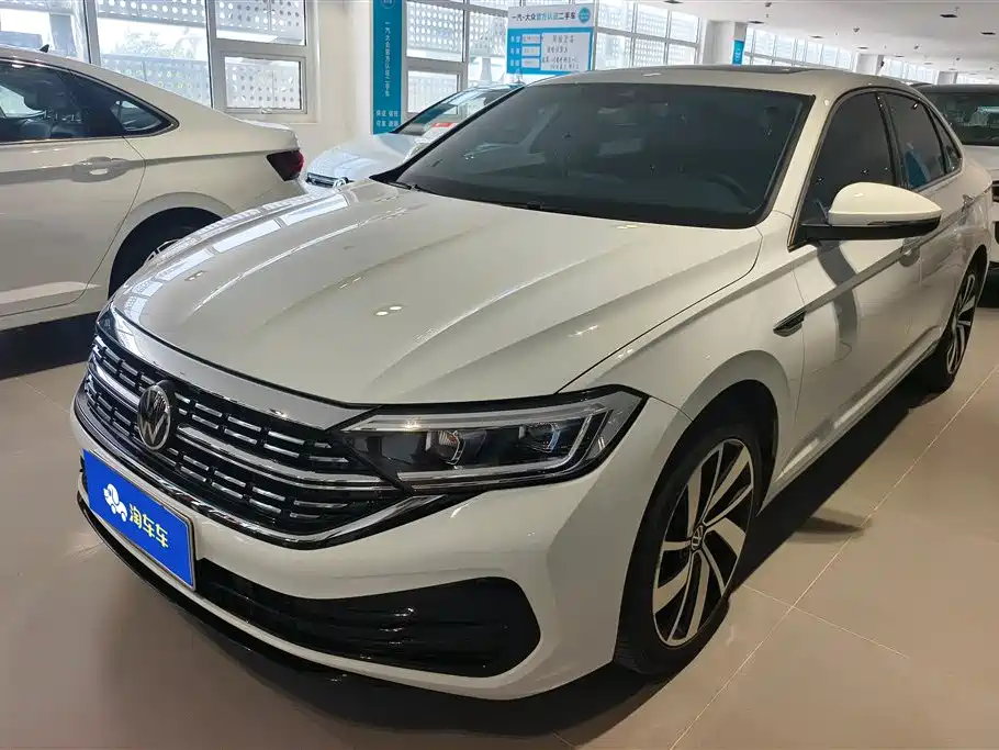 Volkswagen Sagitar 2025