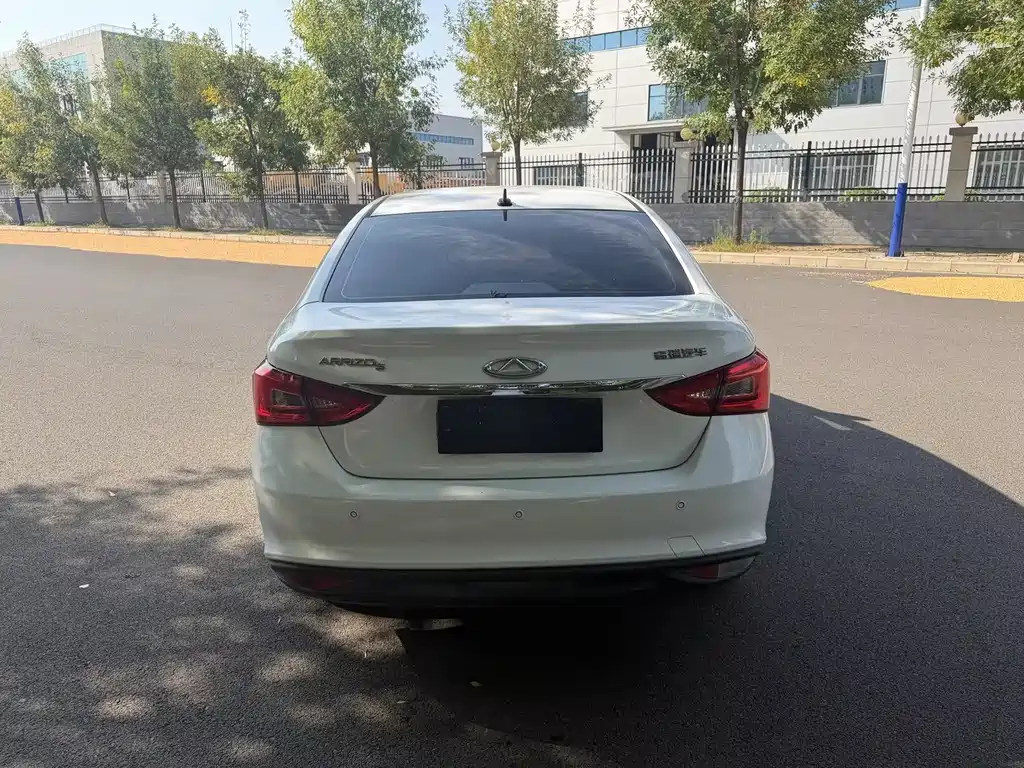 Chery Arrizo 5 — миниатюра 8