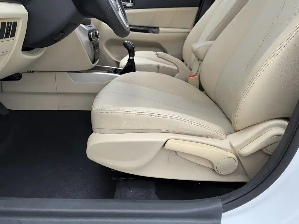Changan Eado — миниатюра 20