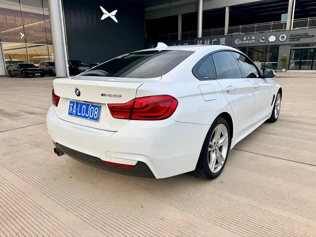 BMW 4 Series — миниатюра 4