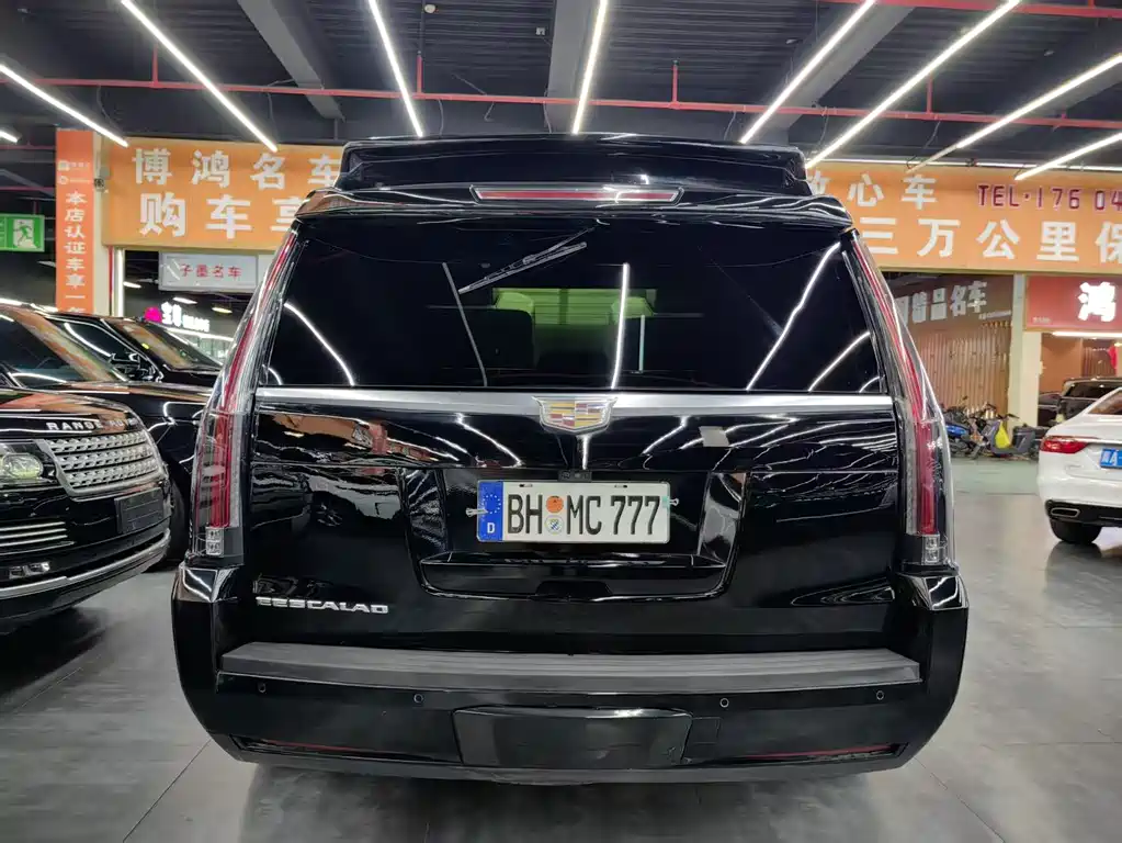 CADILLAC ESCALADE ESCALADE