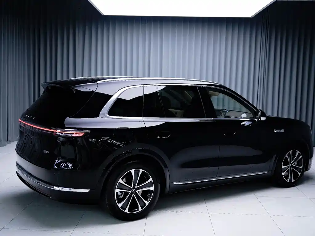 AITO ASK THE WORLD M7