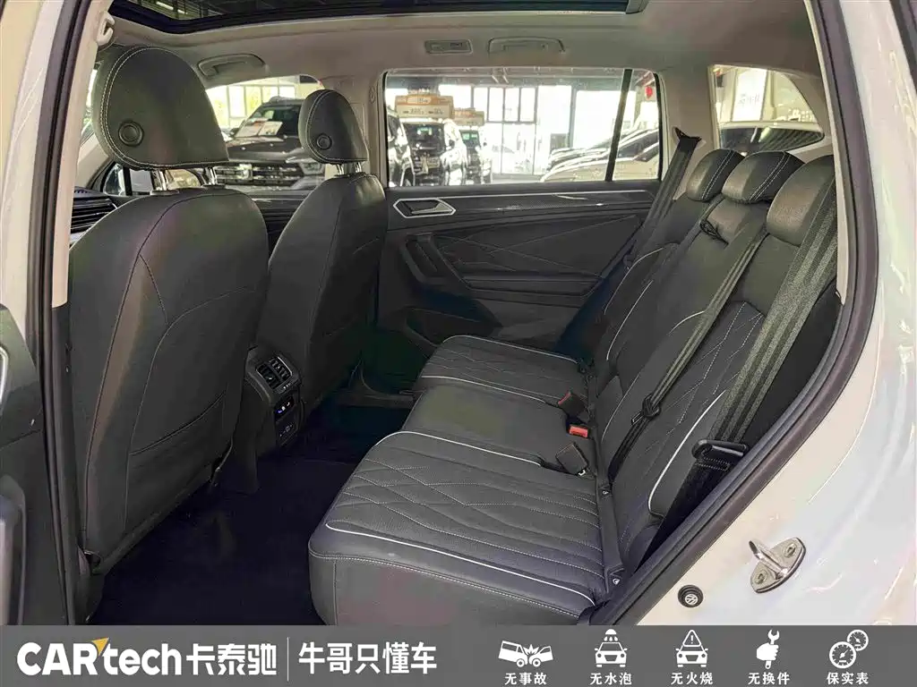Volkswagen Tiguan L — миниатюра 22