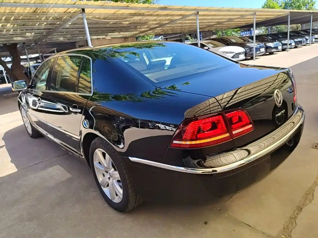 Volkswagen Phaeton — миниатюра 5