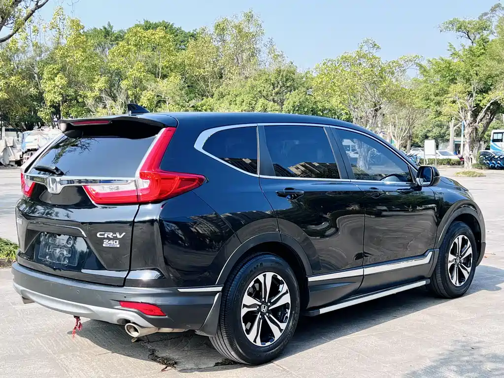 HONDA CR V