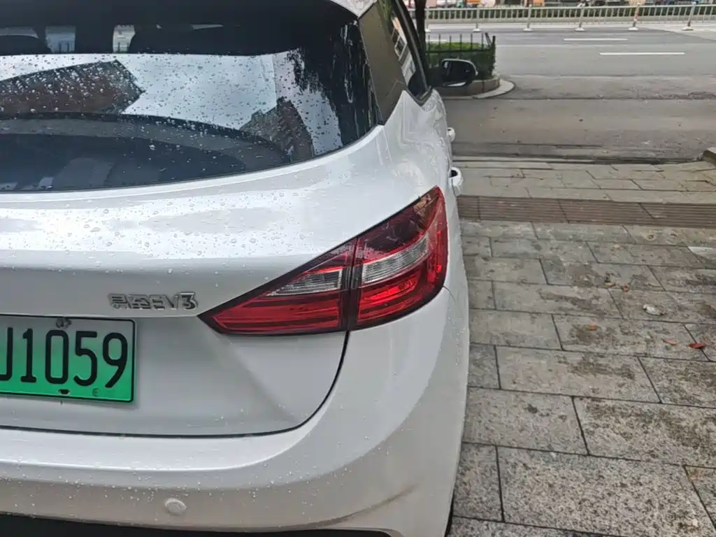 JMEV EV3 — миниатюра 8