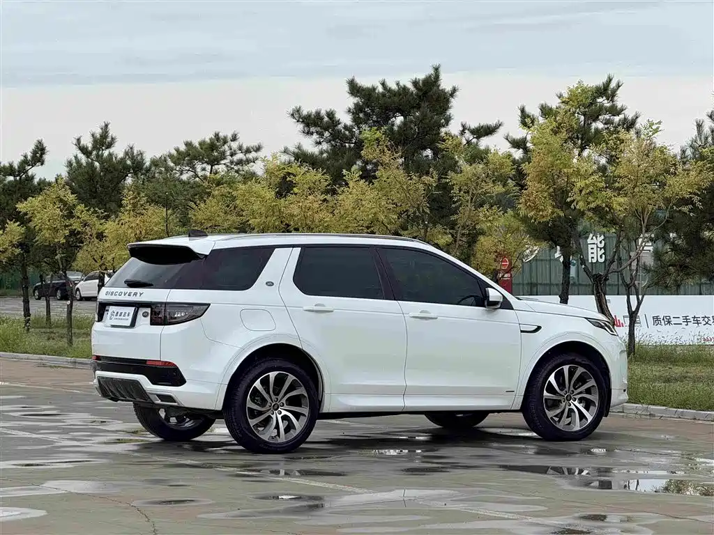 Land Rover Discovery Sport — миниатюра 22