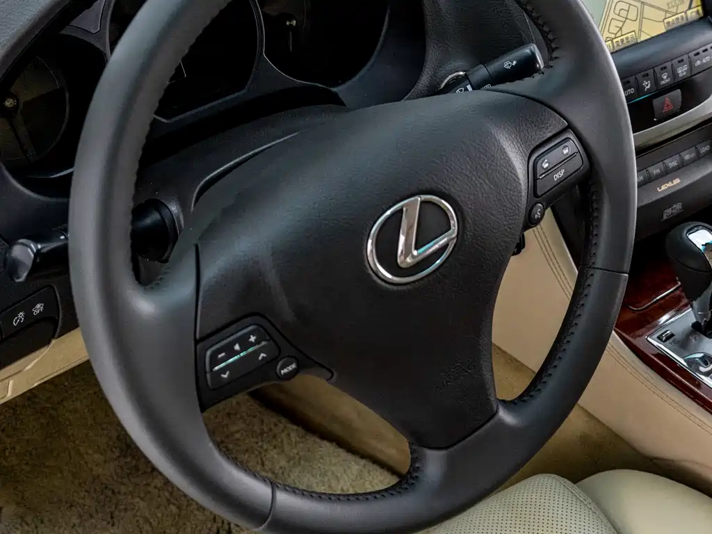 Lexus GS — миниатюра 14