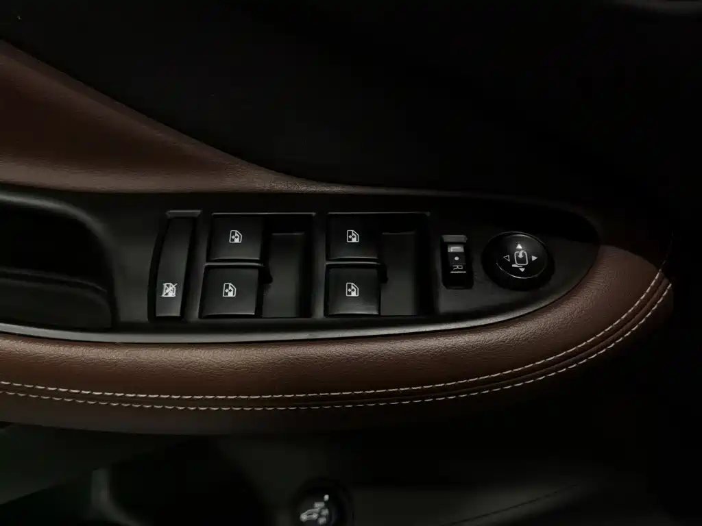 Buick Envision Plus — миниатюра 9