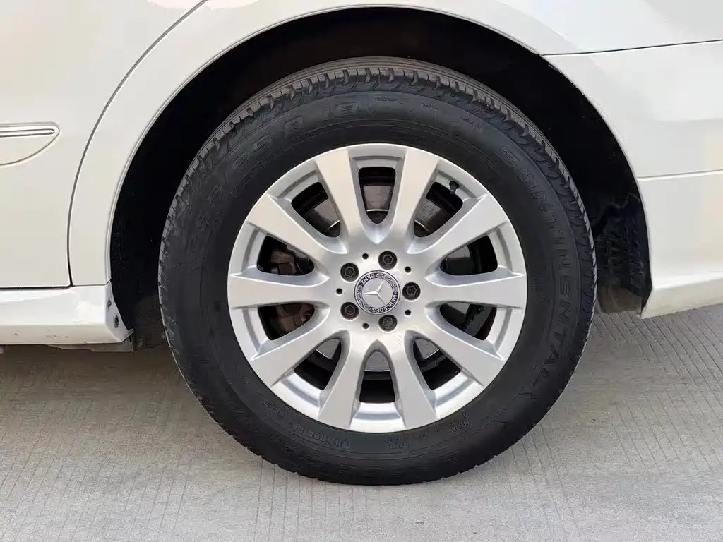 Mercedes-Benz R 2014 R 320 4MATIC Luxury