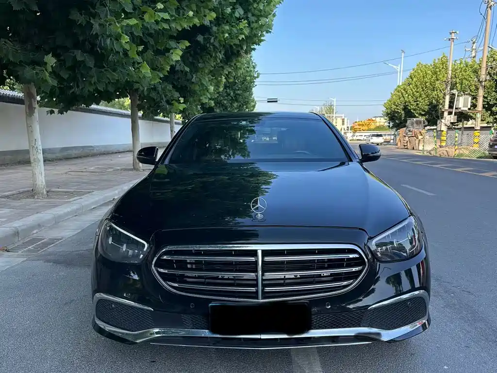 Mercedes-Benz E-Class E 2022 E 260 L