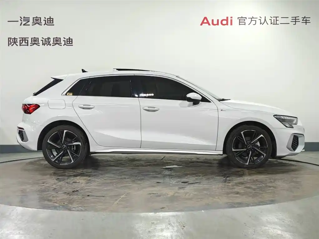 Audi A3 2023 Sportback 35 TFSI Fashion Sport