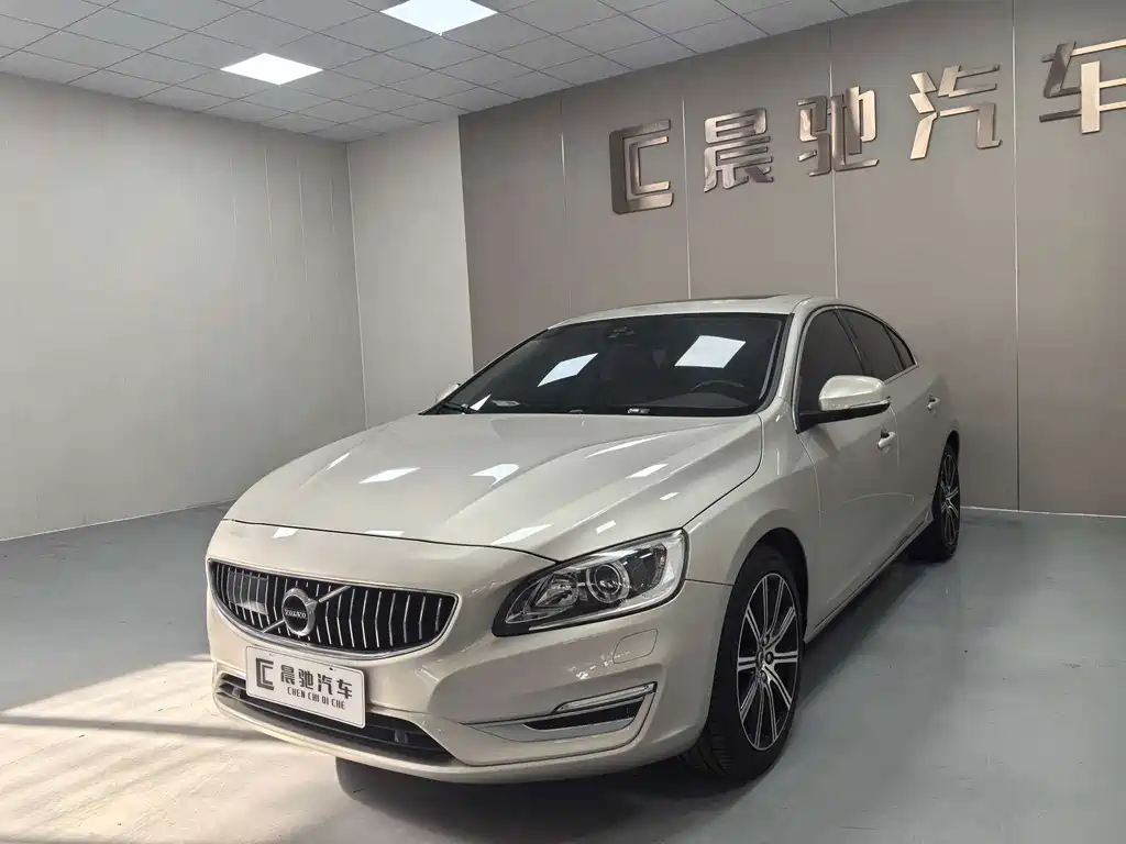 Volvo S60