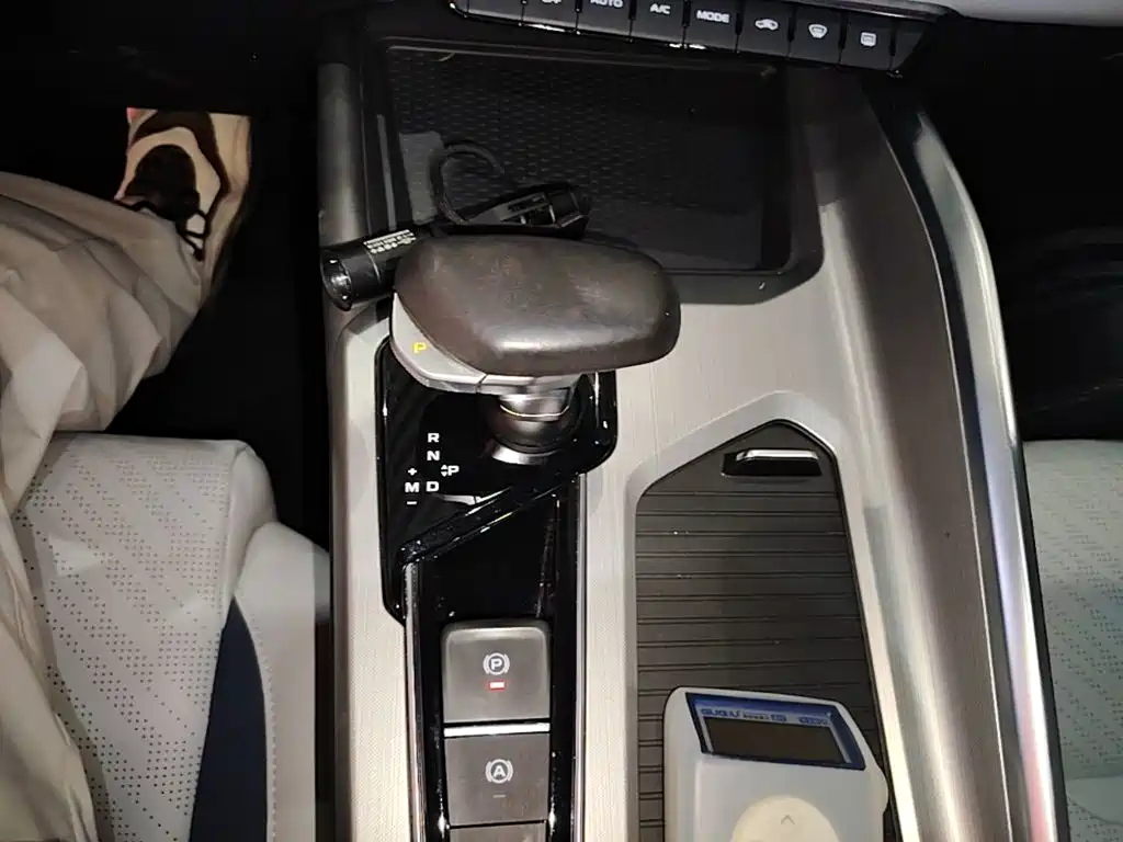 Geely Xingrui — миниатюра 14