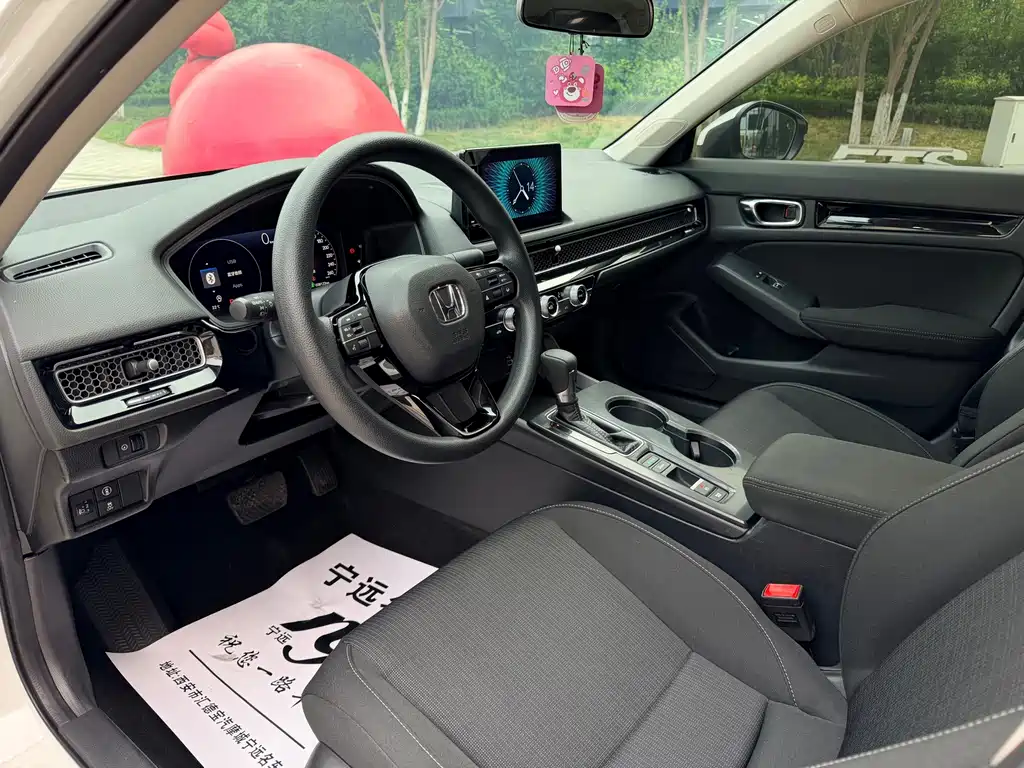 Honda Civic — миниатюра 7