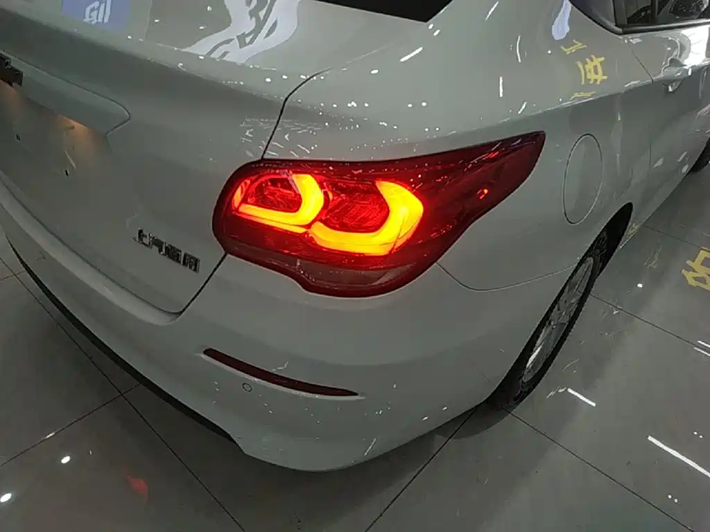 Chevrolet Cavalier — миниатюра 8