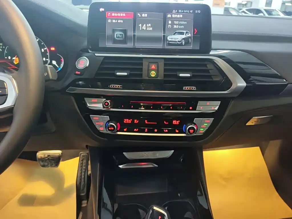 BMW X3 — миниатюра 13