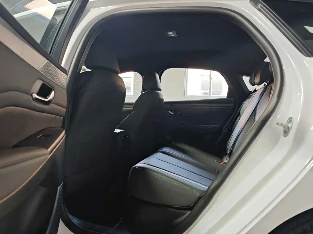 BYD Qin PLUS — миниатюра 11