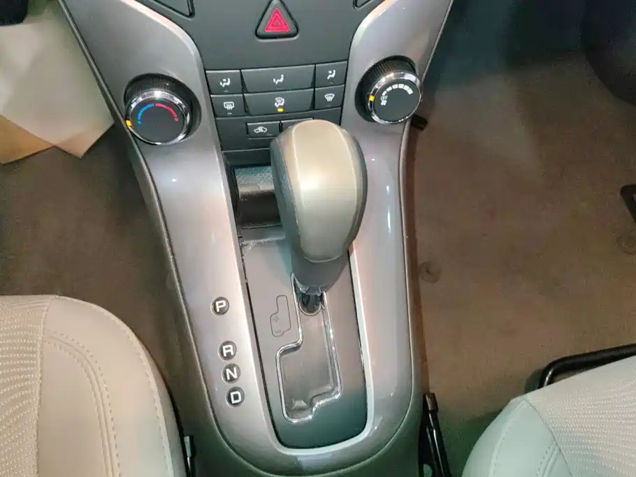 Chevrolet Cruze — миниатюра 16