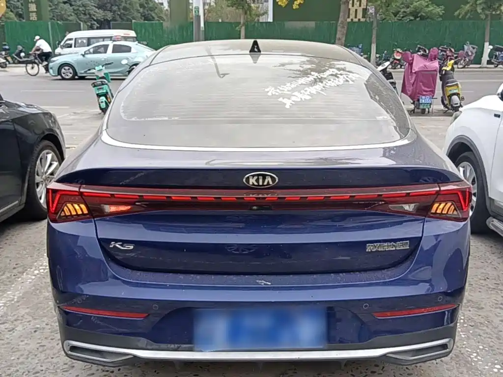 Kia K5 — миниатюра 6