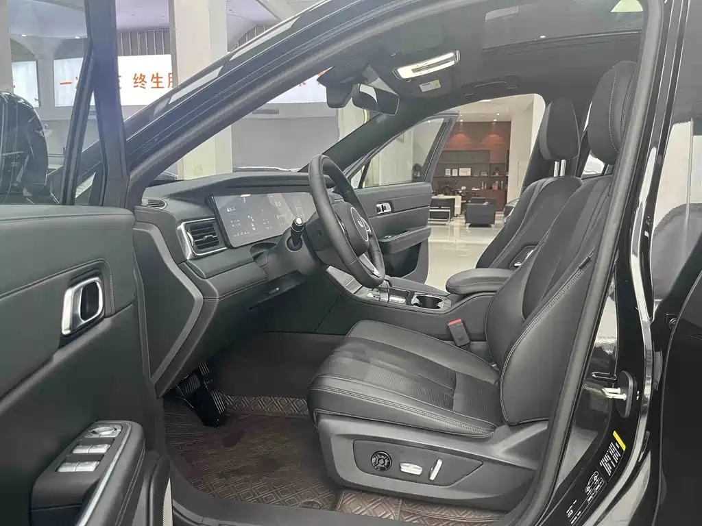 Li Auto Li ONE — миниатюра 4