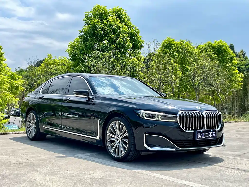 BMW 7 SERIES