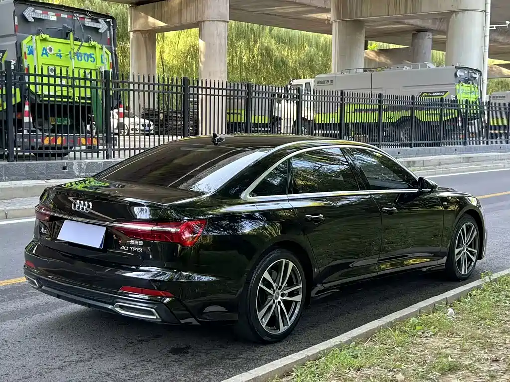 Audi A6L — миниатюра 4