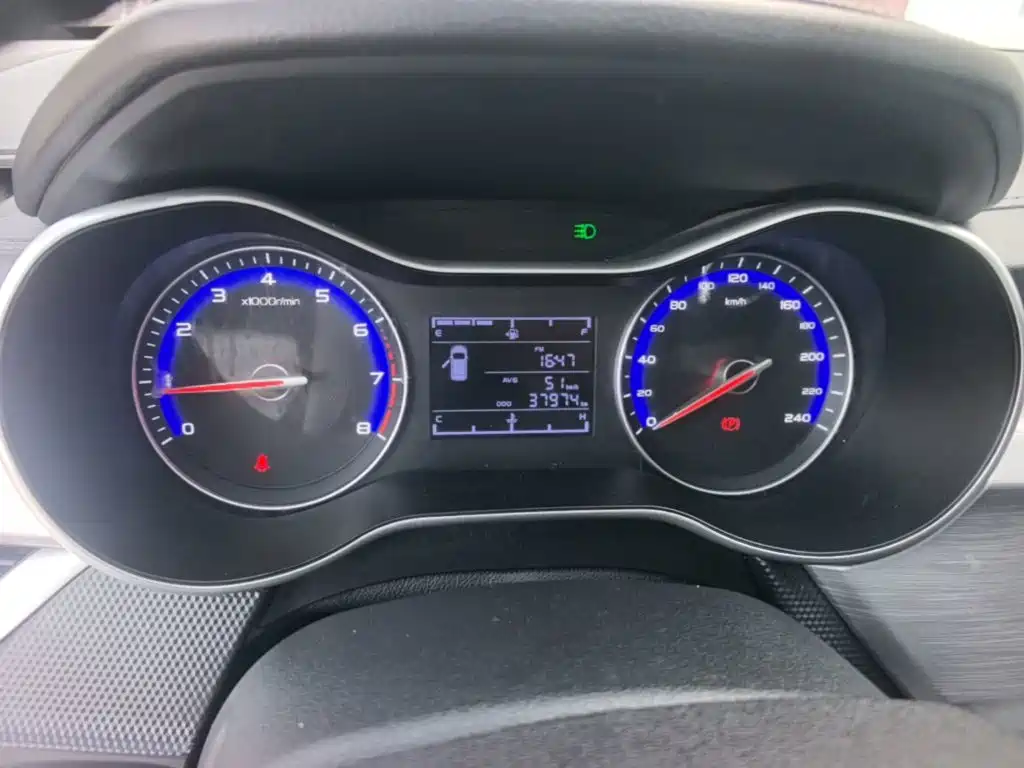 Geely Vision — миниатюра 12