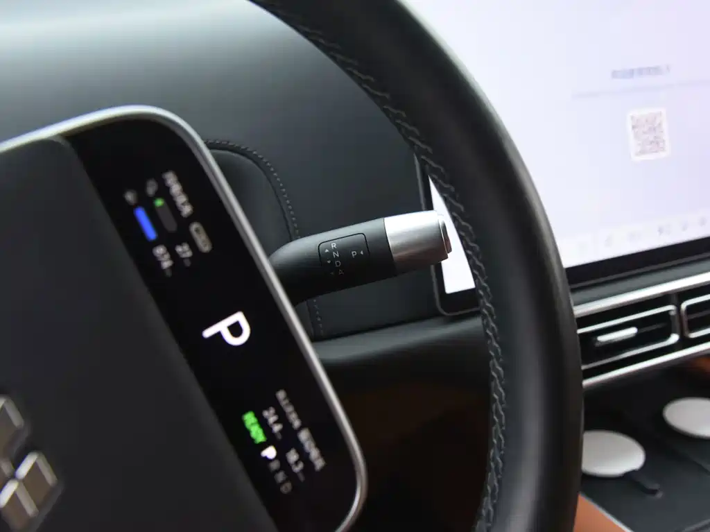 Li Auto Li L9 — миниатюра 11