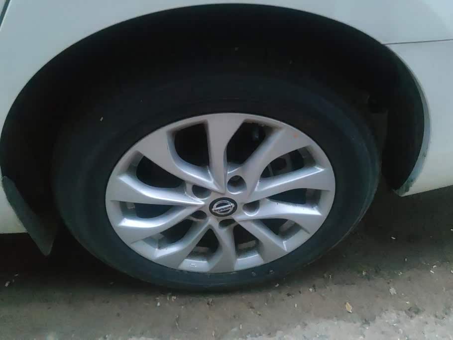 Nissan Sylphy 1.6 л 2026 г. Белый, пробег 2800 км