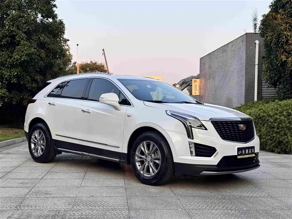 Cadillac XT5 — миниатюра 3