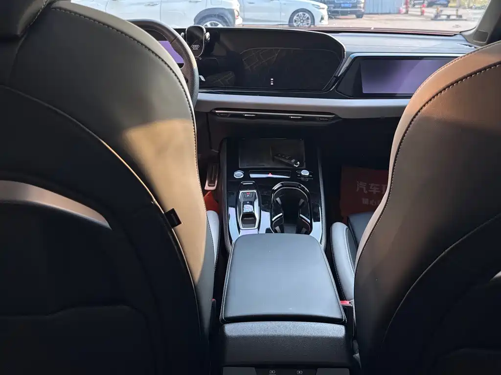 Audi A5L — миниатюра 10