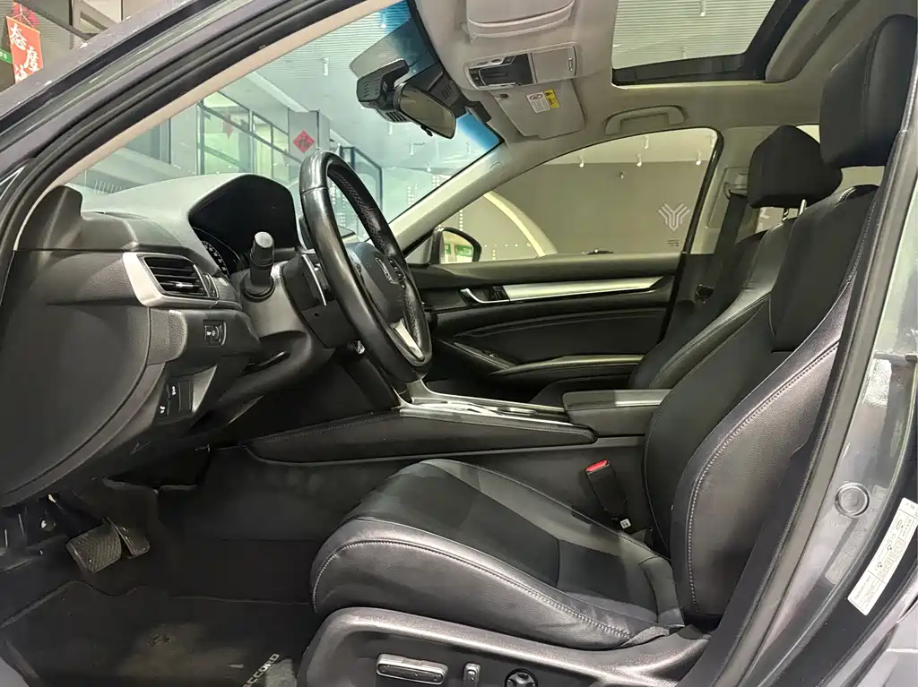 Honda Accord — миниатюра 4