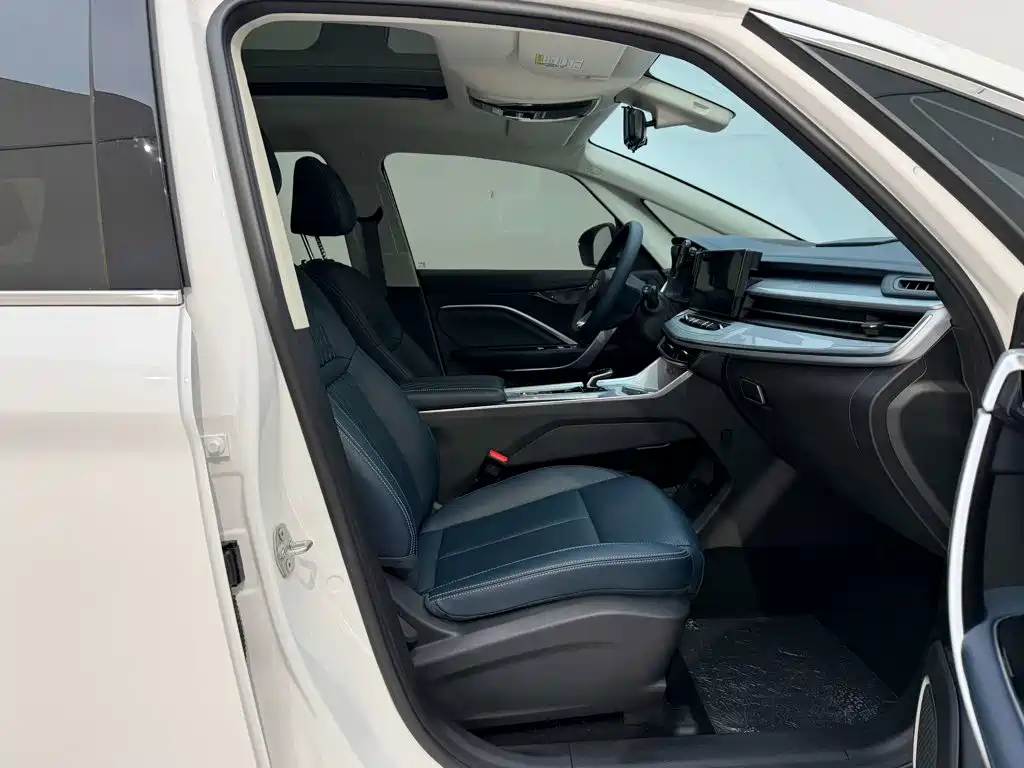 Geely Jia Ji — миниатюра 12