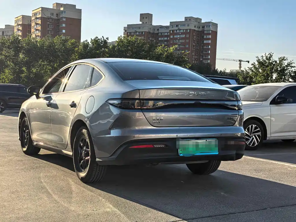 BYD Seal 05 DM-i — миниатюра 11