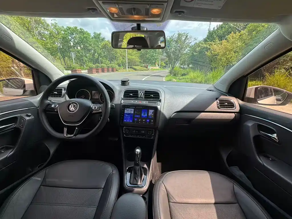 Volkswagen Polo — миниатюра 8