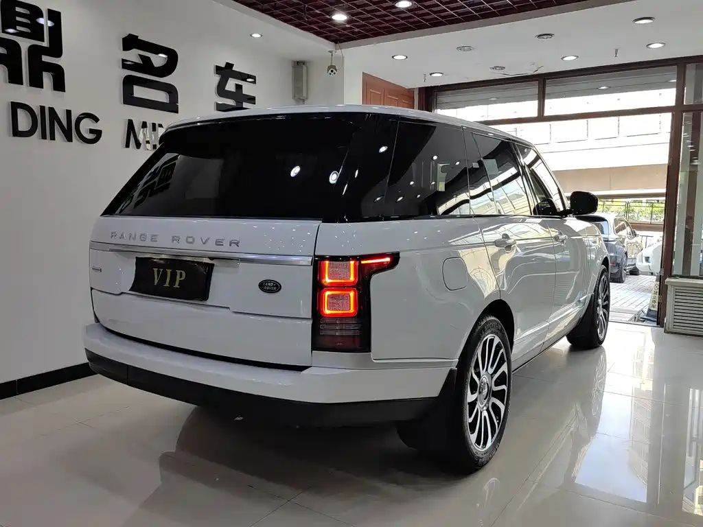 Land Rover Range Rover 2013 NA 5.0 V8 Vogue