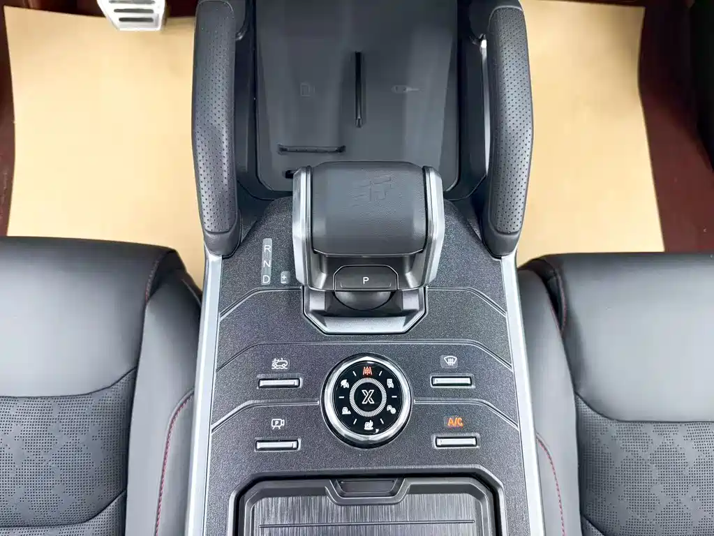 Jetour Traveller — миниатюра 12