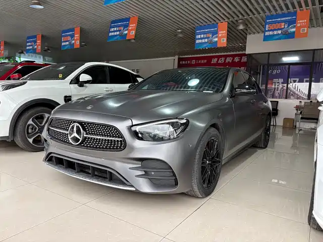 MERCEDES-BENZ E CLASS