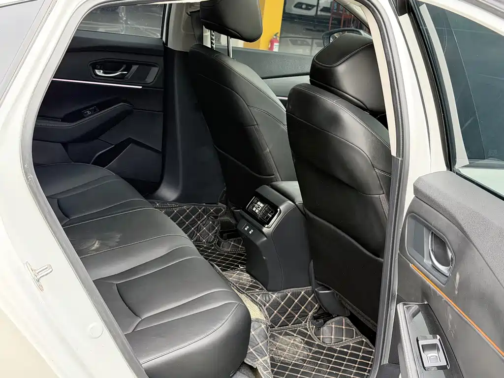 Honda Accord — миниатюра 10