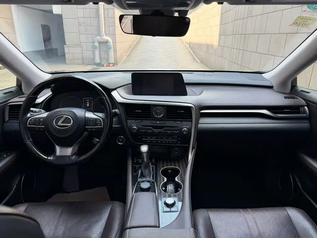 Lexus RX — миниатюра 8