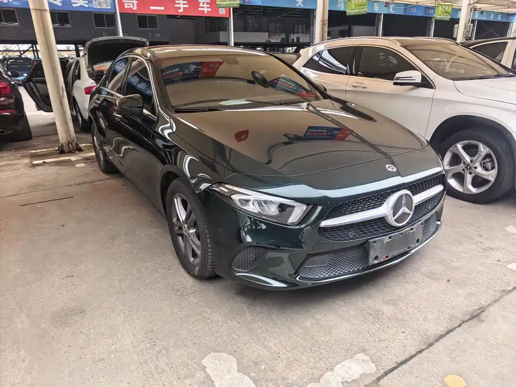 MERCEDES-BENZ A CLASS