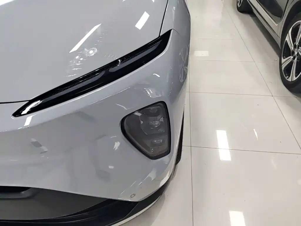 NIO ES8 — миниатюра 24